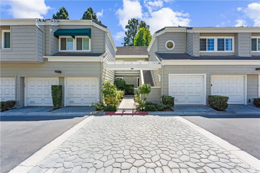 7402 Yellowtail Drive #204 Drive #204 photo 2