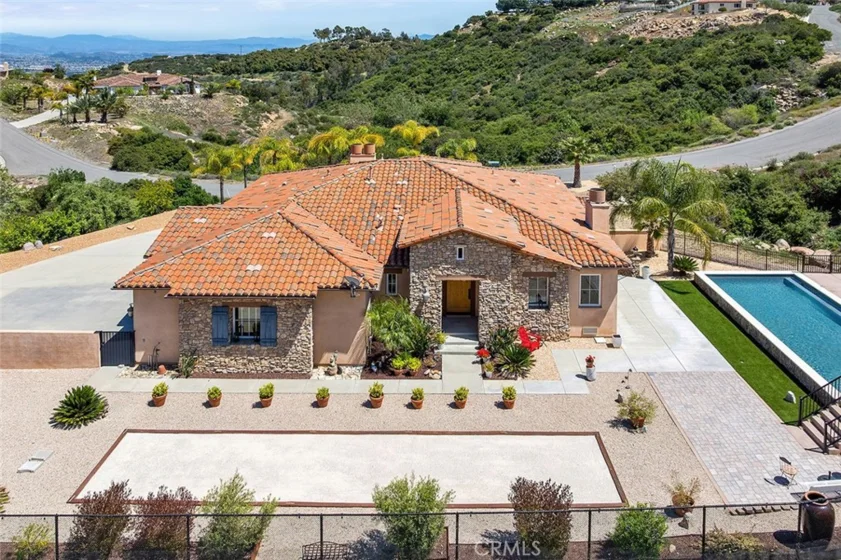 36505 Calle De Lobo photo 13
