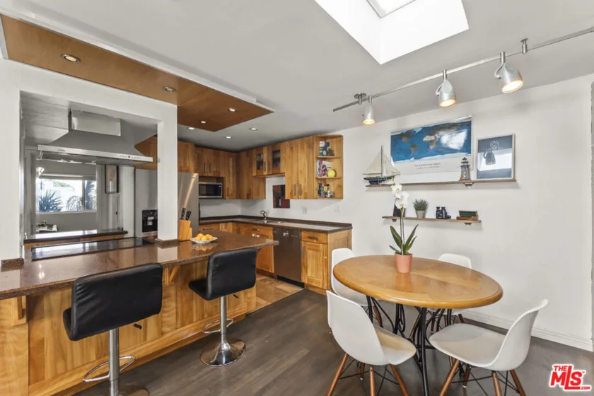 970 Palm Avenue #209 photo 5
