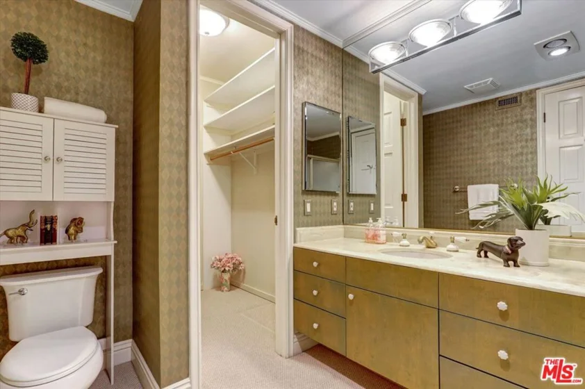 4752 Park Encino Lane #212 photo 34