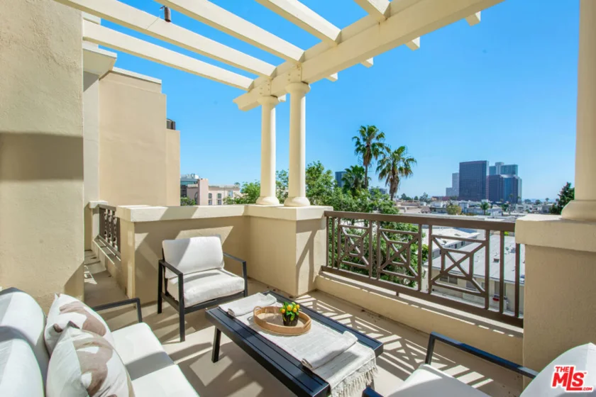 11847 Gorham Avenue #403 photo 6