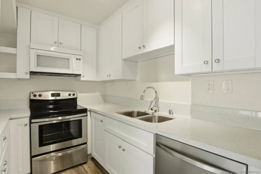 6811 Alvarado Road #24 photo 34