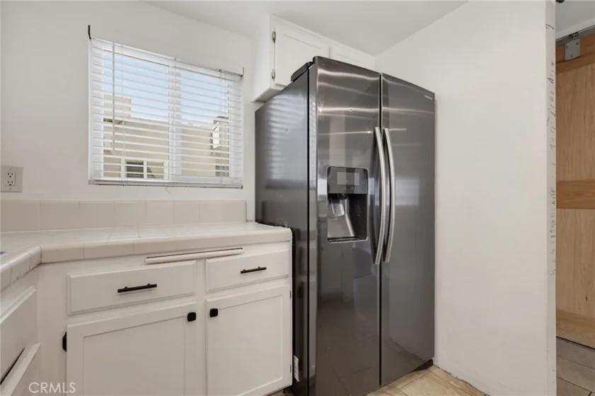 726 Elm Avenue #403 photo 12