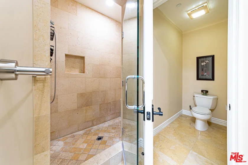 5057 Maplewood Avenue #PH4 photo 10