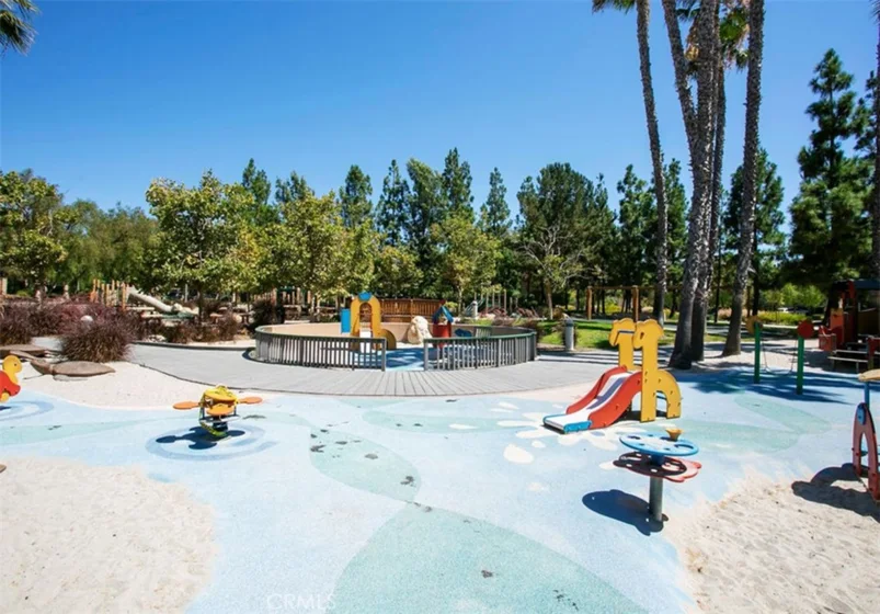 7 Cabazon photo 43