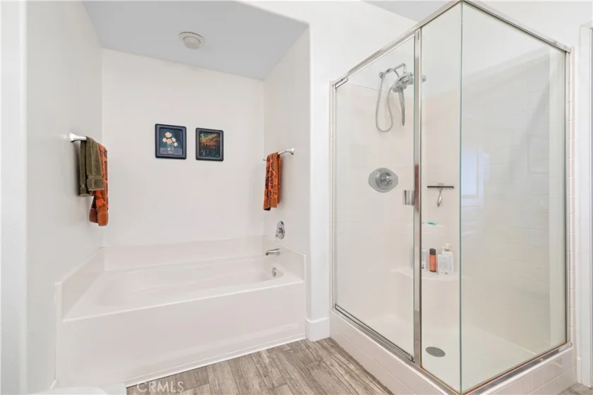 2408 Watermarke Place photo 28