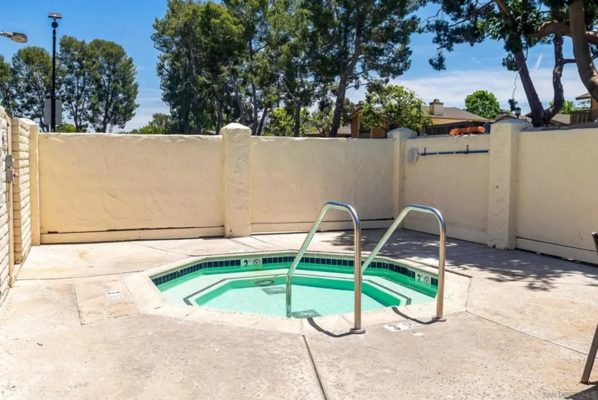6019 Rancho Mission Road #201 photo 38