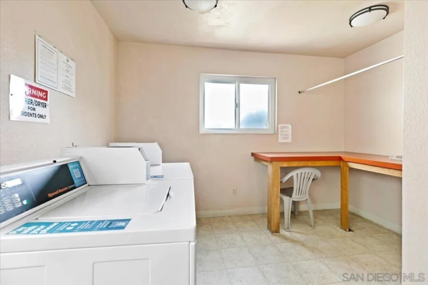 6350 Genesee Avenue #220 photo 26