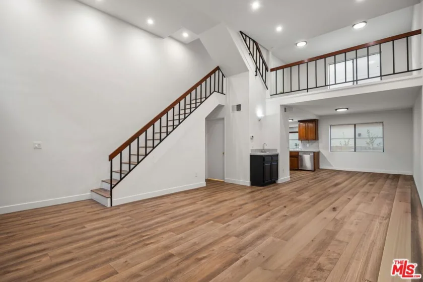 4218 Whitsett Avenue #4 photo 9