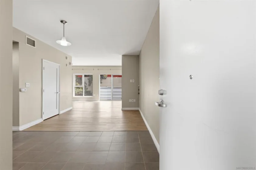 550 15th Street #207 photo 3