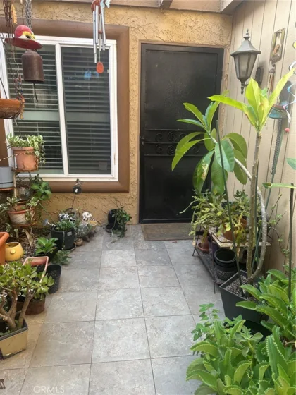 1402 Vista Grande photo 1
