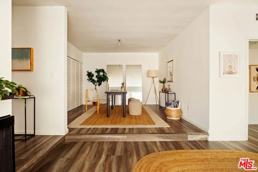 11820 Mayfield Avenue #105 photo 14
