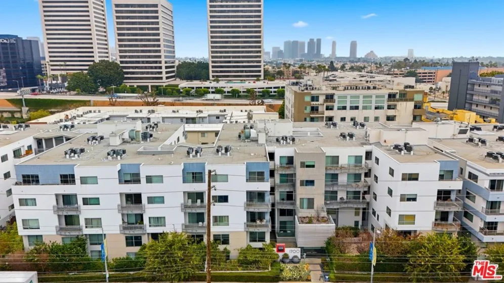 1700 Sawtelle Boulevard #219 photo 4