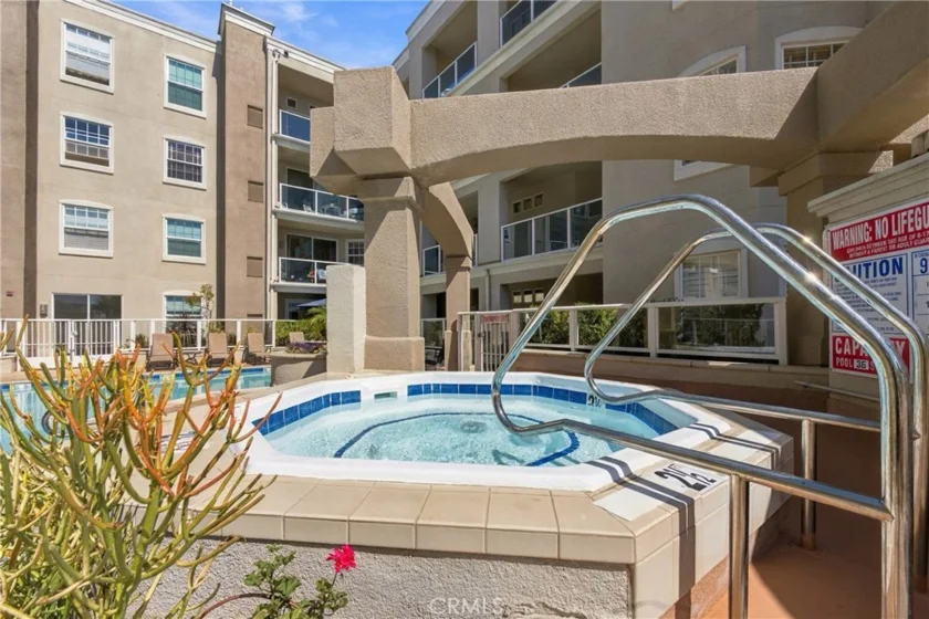 1500 E Ocean #718 photo 44