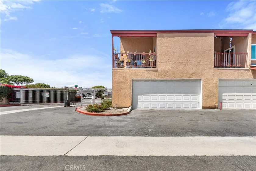 3900 W Hazard #A photo 36