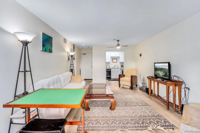 1616 Circa Del Lago #C #108 photo 3