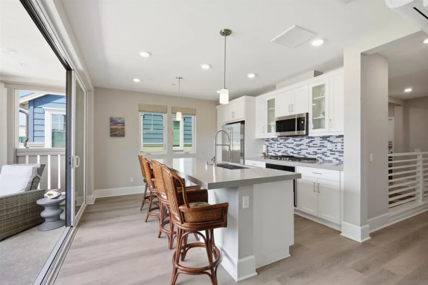 817 Jersey Court photo 11