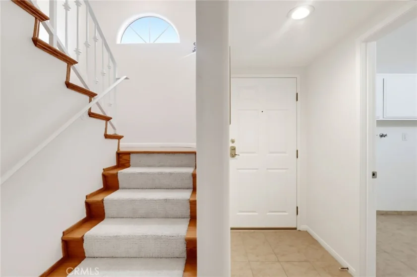 1073 W 9th Street #202 photo 5