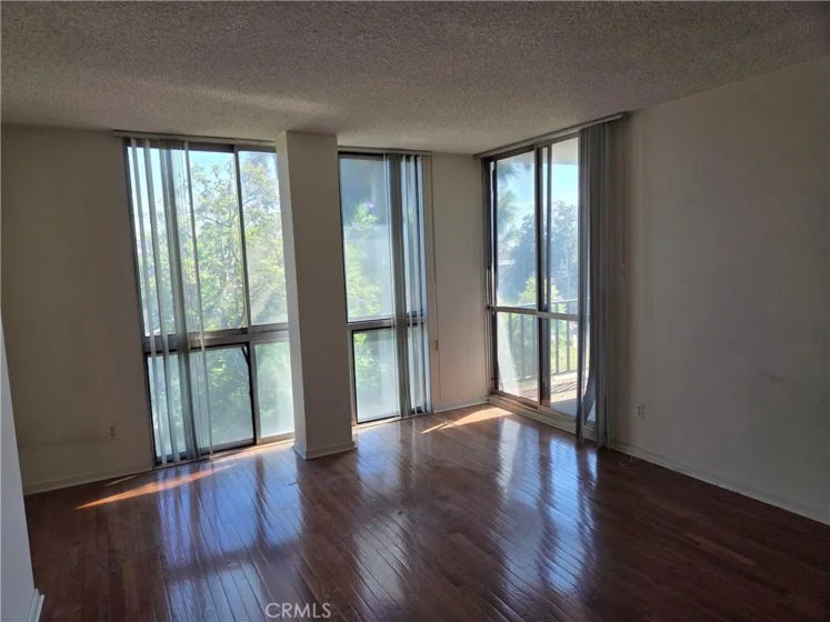 601 E Del Mar Boulevard #402 photo 7