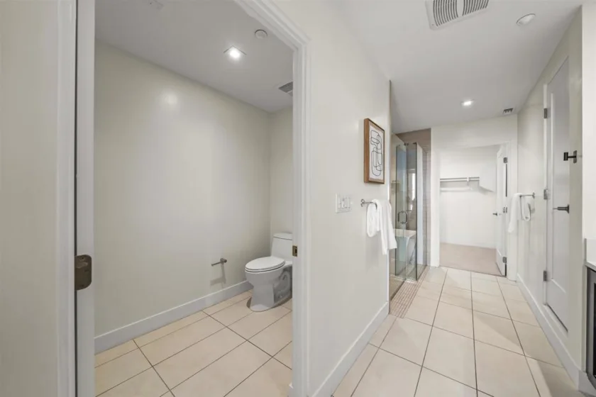 2665 5th Avenue #303 photo 26