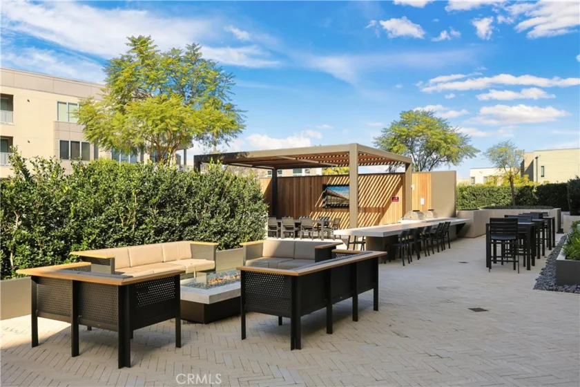 3700 Rivington photo 43