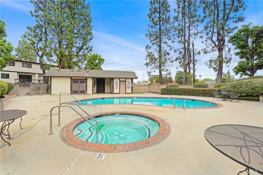 20737 Roscoe Boulevard #203 photo 2