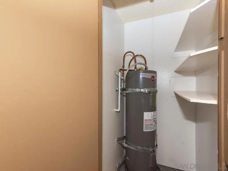 2094 E Grand Avenue #7 photo 9
