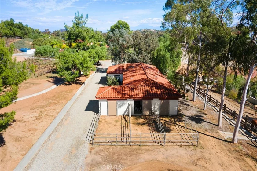 39555 Avenida Bonita photo 25