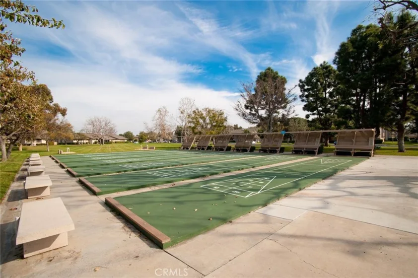 8605 Solano #1005-B photo 34