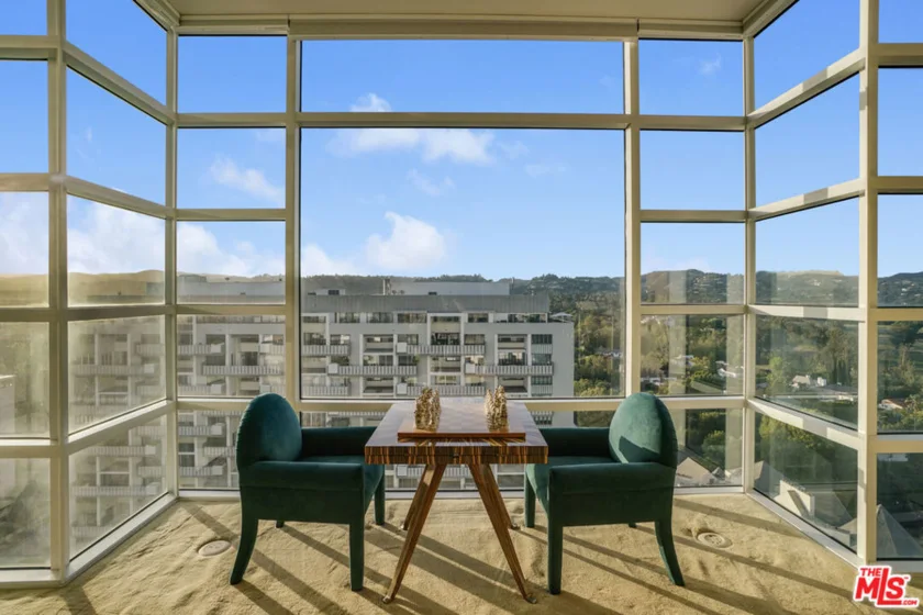 10380 Wilshire Boulevard #1501 photo 4
