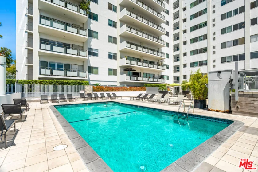 1155 N La Cienega Boulevard #PH 4 photo 43