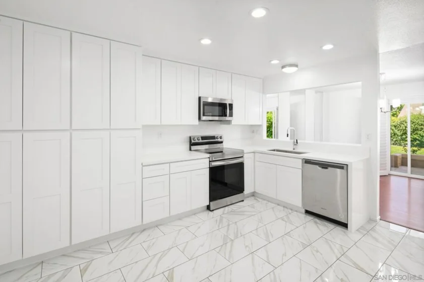 2538 Caminito Muirfield photo 19