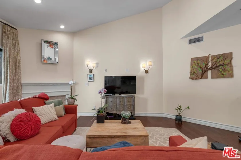 1722 Malcolm Avenue #304 photo 45