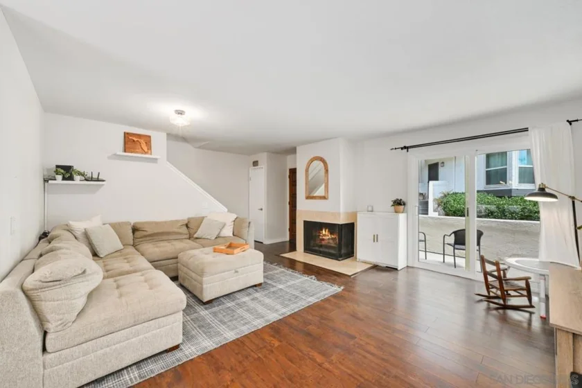 1242 River Glen Row #40 photo 24