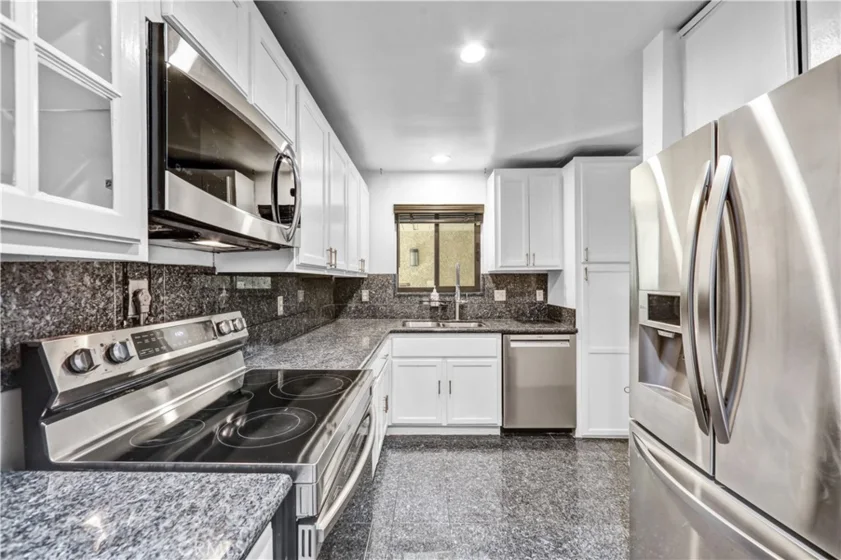 1900 Vine Street #212 photo 5