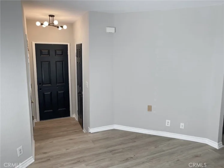 13750 Hubbard photo 4