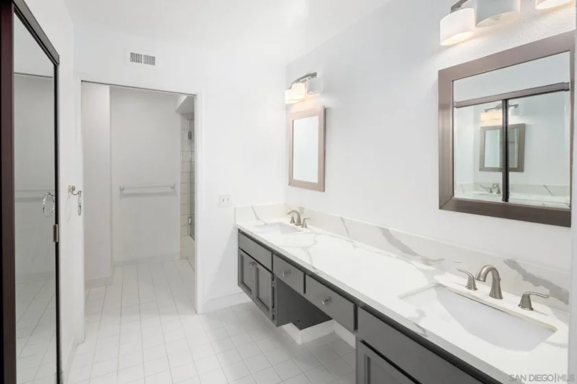 2538 Caminito Muirfield photo 28