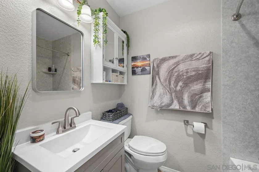 8777 Wahl Street photo 8