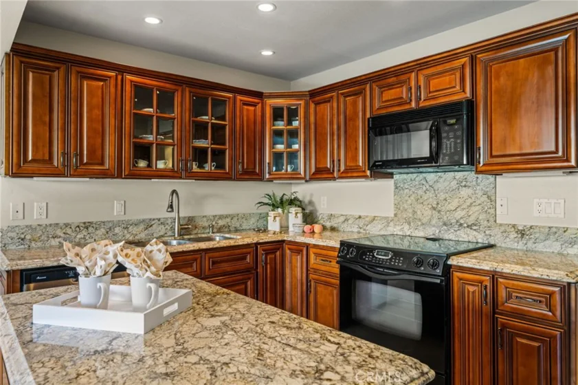 12632 Romaine Way photo 18