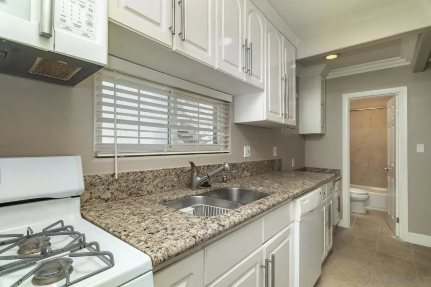 4016 Texas Street photo 5