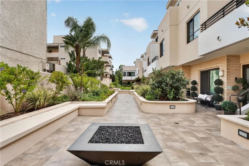 2428 E Del Mar Boulevard #206 photo 28