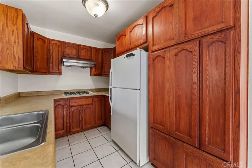 14829 Sherman #1 photo 6