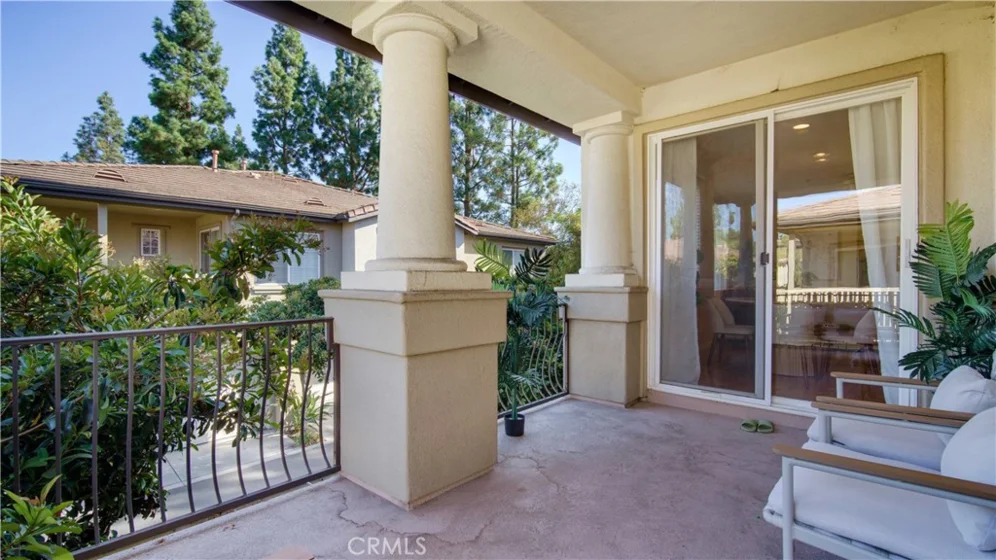 329 Rathbourne photo 16