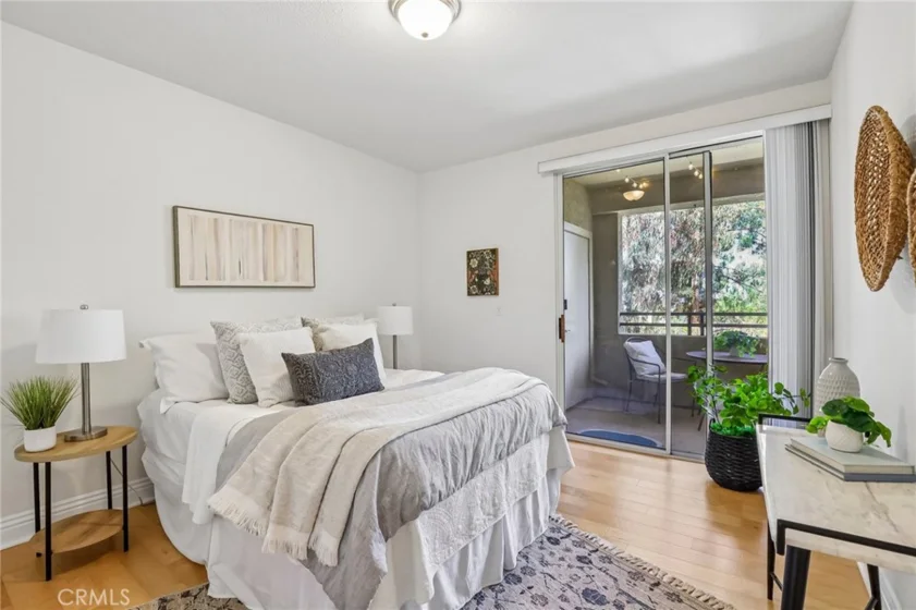 22681 Oakgrove Unit 233 photo 15