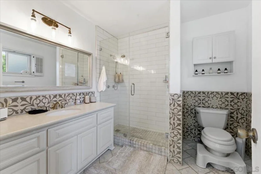 5367 La Jolla #Unit 52 photo 17