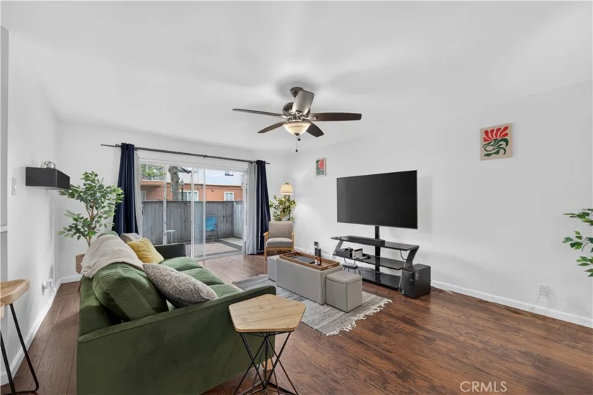 400 N Acacia Avenue #B17 photo 4