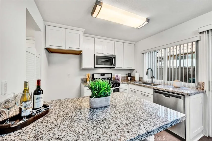 22746 Malaga Way photo 9