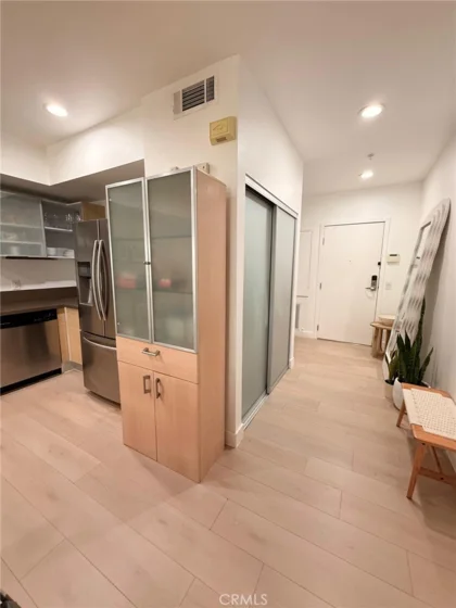 1234 Wilshire #233 photo 8