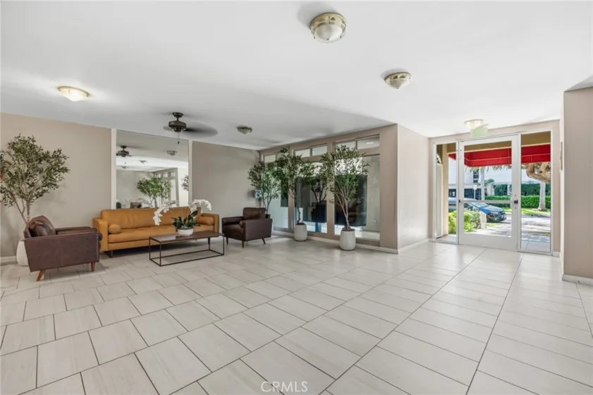 14141 Dickens #312 photo 28