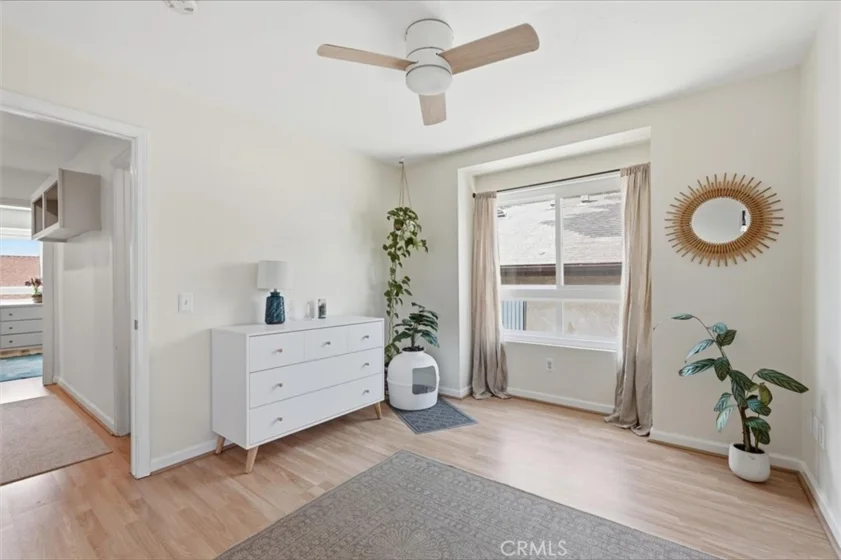 1355 Loma Avenue #310 photo 16